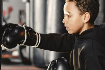 Kickboxing Infantil: Segurança e Desenvolvimento Físico