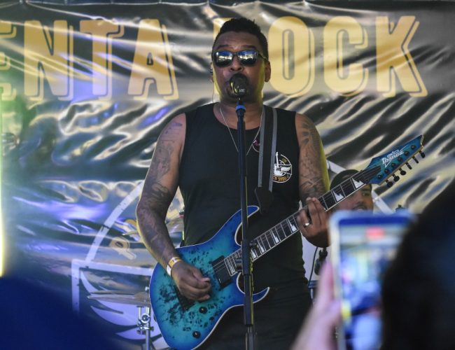 Romisson faz apresentação gratuita no Polenta Rock Show em São Paulo