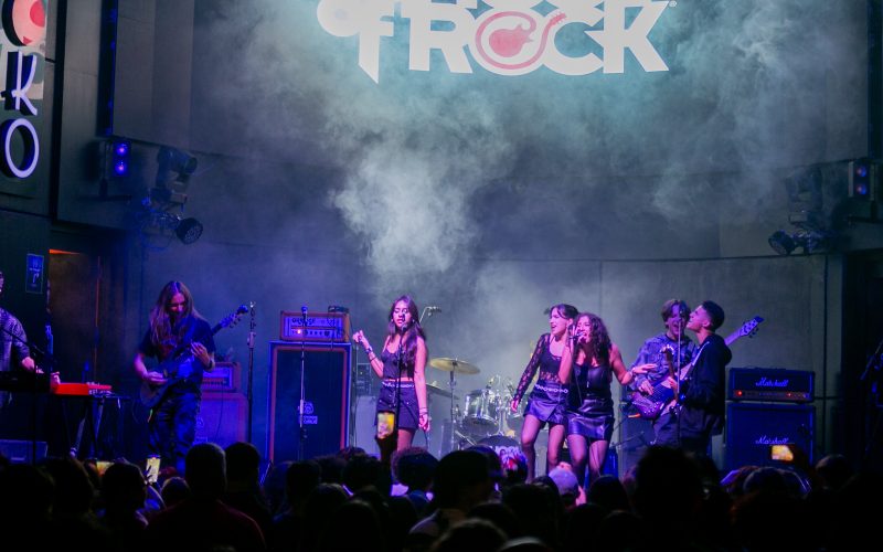 School of Rock Moema leva jovens talentos ao palco do The Cavern Club São Paulo em show inédito