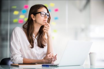 Motivos que levam mulheres a reavaliar suas trajetórias profissionais