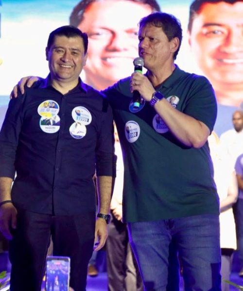Rodrigo Ashiuchi atrai público de 15 mil pessoas para o lançamento de sua candidatura