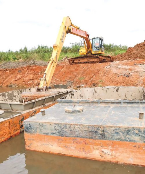 Limpeza do rio Taiaçupeba atinge 65% de conclusão